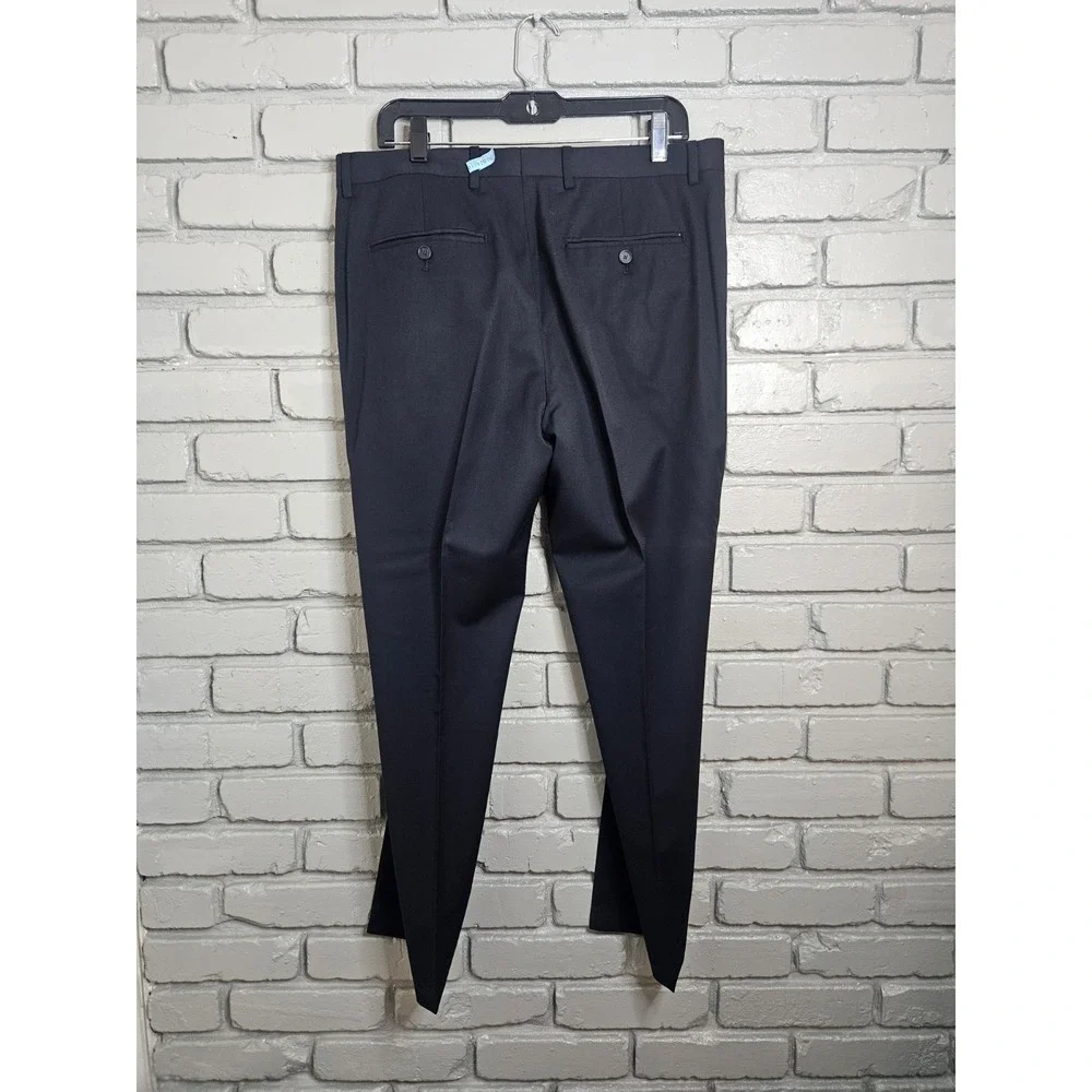 Tommy Hilfiger Men's Blue‎ 2 Piece Suit Jacket Size 42 Pants Size 36x29